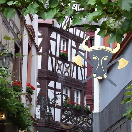 The Old Gemeinde House By The Mosel River * Brauneberg